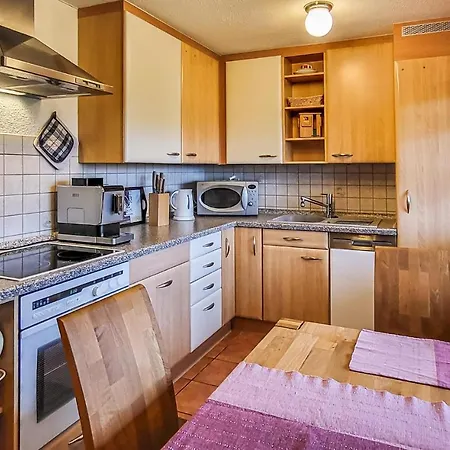 3 Bedroom Beautiful In * Sehlen
